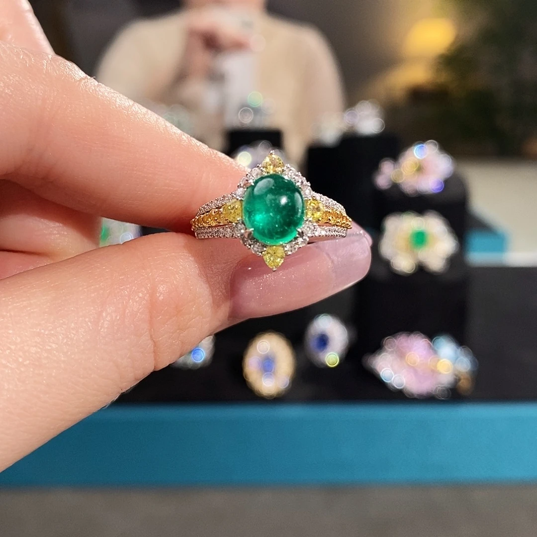 戒指18K金镶嵌祖母绿1.92ct哥伦比亚