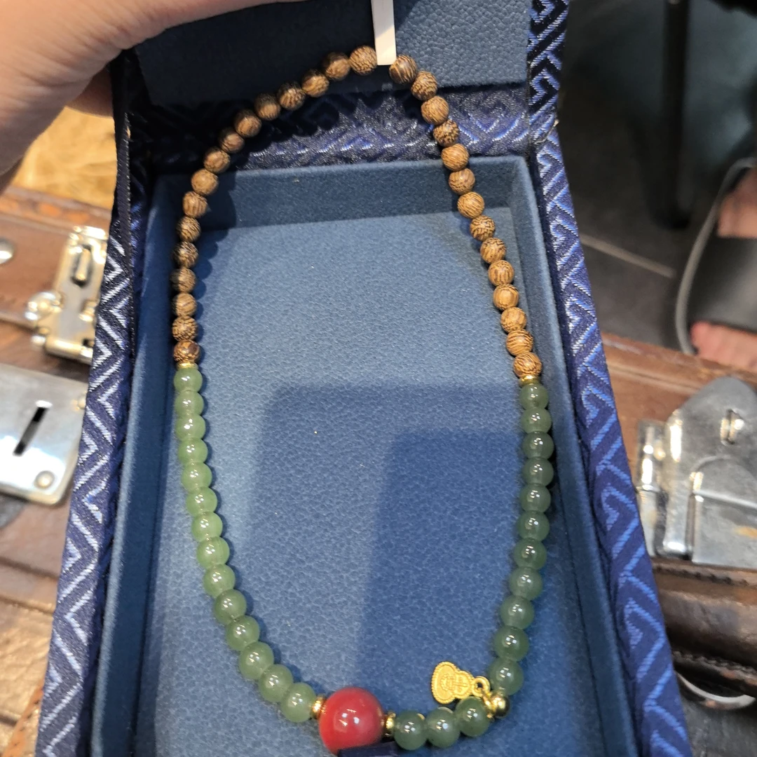 A44精美文玩木串（无礼盒）