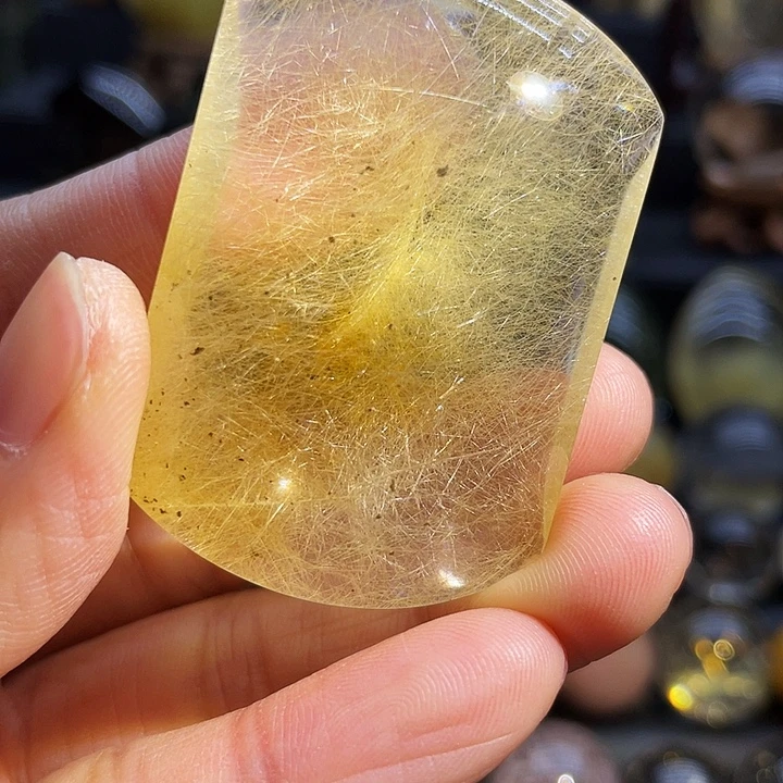阿***哥水晶未镶嵌珠宝半成品