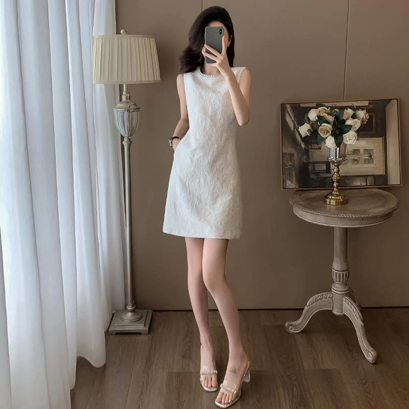 高端提花浮雕花暗纹订钻小香风背心裙2025夏季名媛减龄千金风裙子