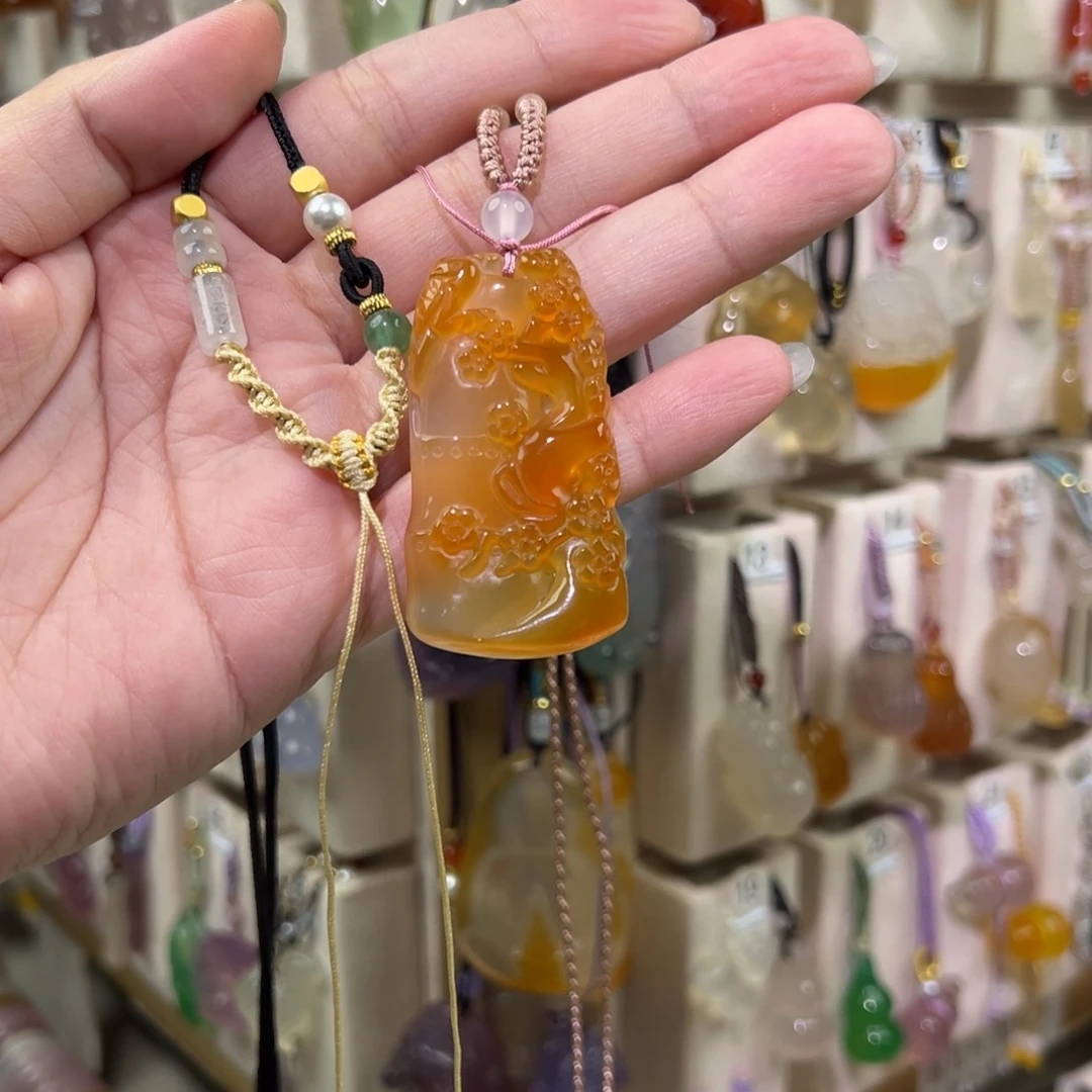 鱼***°玛瑙/玉髓未镶嵌颈饰