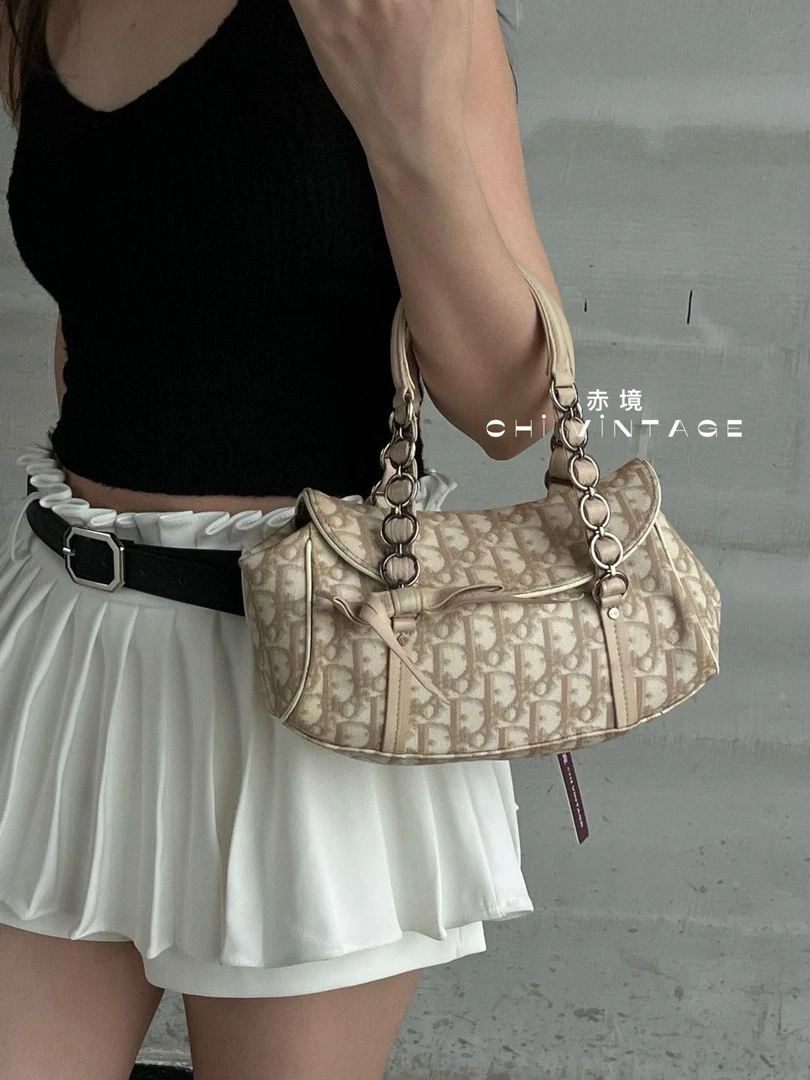 95新 DIOR/迪奥 3748 奶茶色老花丝绒手提大号05