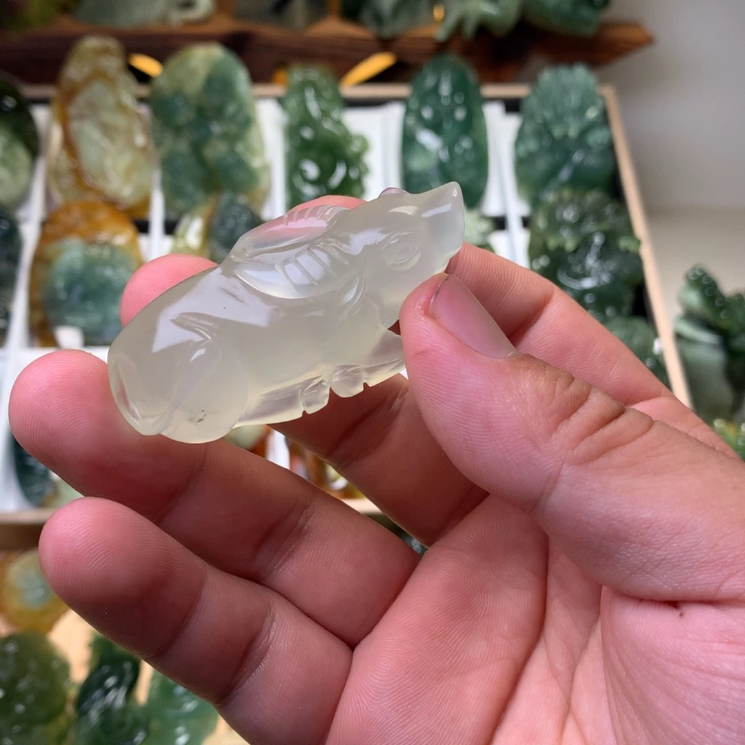 岫玉未镶嵌岫玉挂件