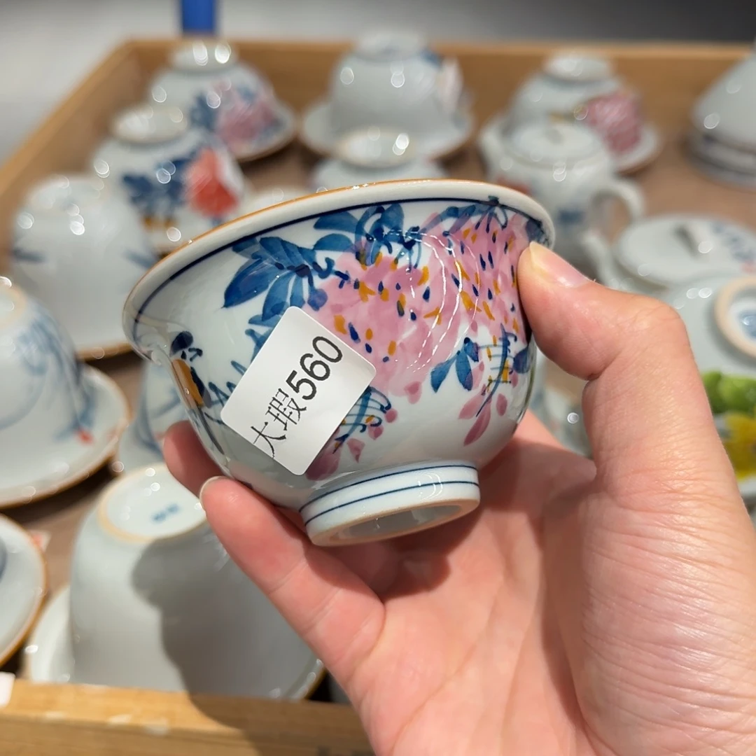 釉下手绘茶具微瑕