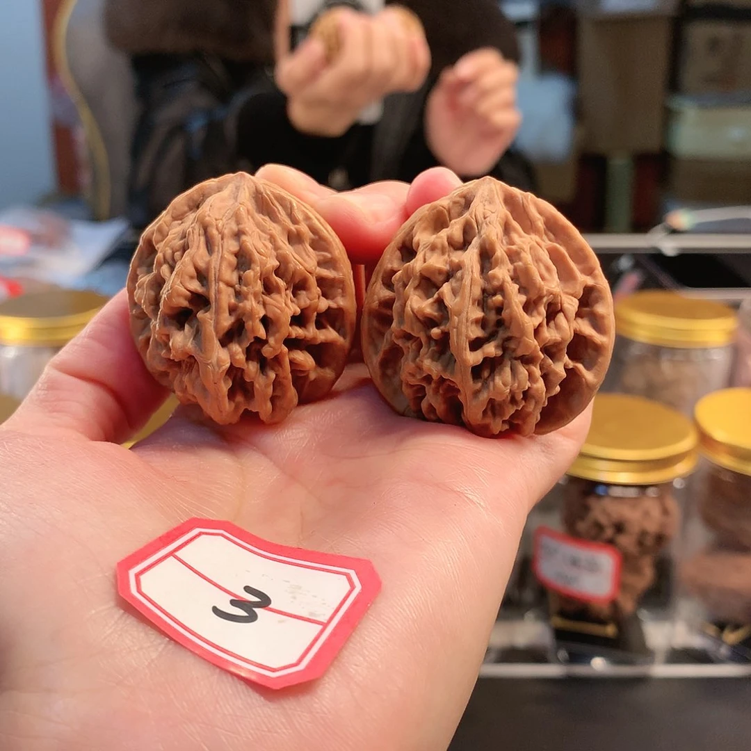 【闪购商品】吊坠文玩核桃饕餮纹 39尺