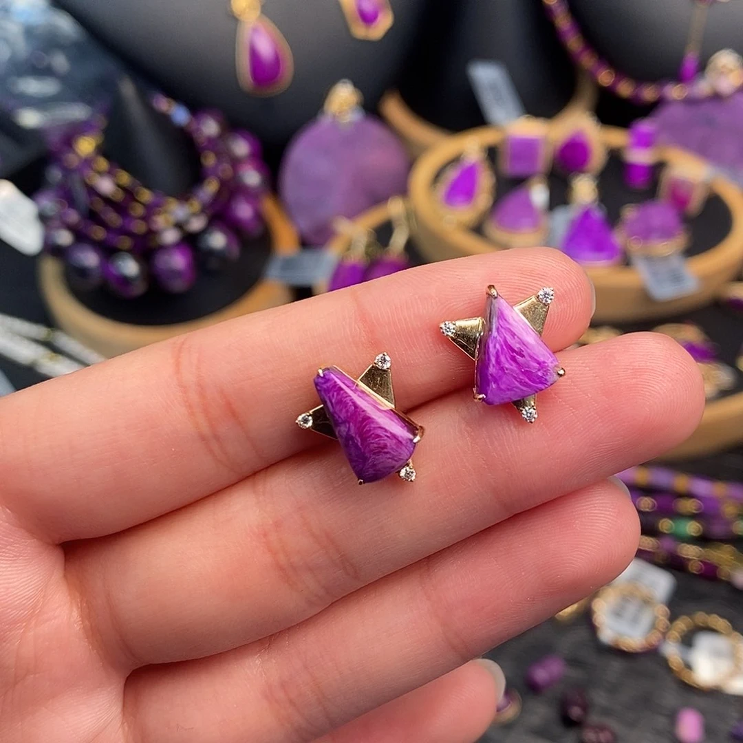 苏纪石（舒俱来）耳饰18K金镶嵌