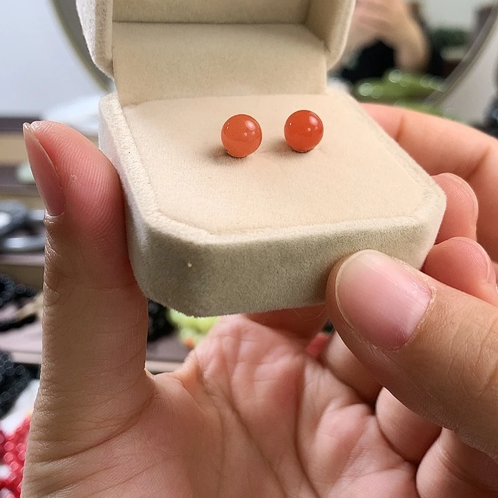 南红玛瑙银S925镶嵌耳饰