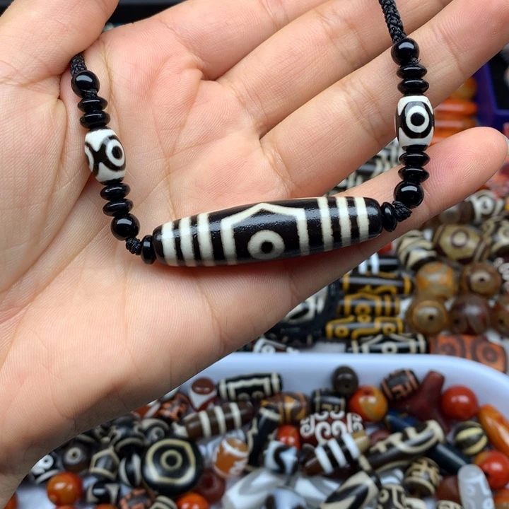 玛瑙/玉髓未镶嵌吊坠(赠链)