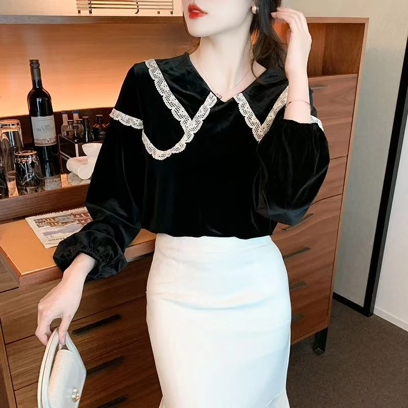 大码女装—5812时尚拼接蕾丝衫秋冬季减龄长袖宽松遮肉洋气v领上衣