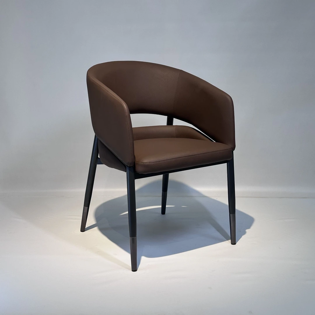 新款网红餐椅轻奢酒店简约北欧极简意式轻奢酒店家用北欧茶台椅子