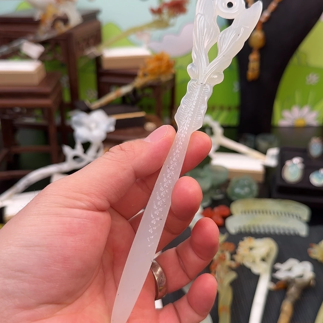 蛇纹石玉未镶嵌发饰