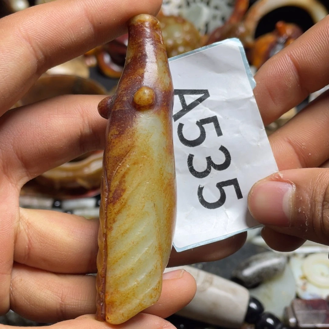 和田玉（糖玉）挂件未镶嵌