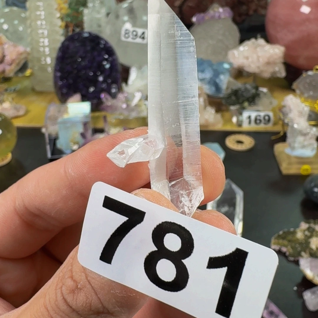 珠宝半成品未镶嵌水晶