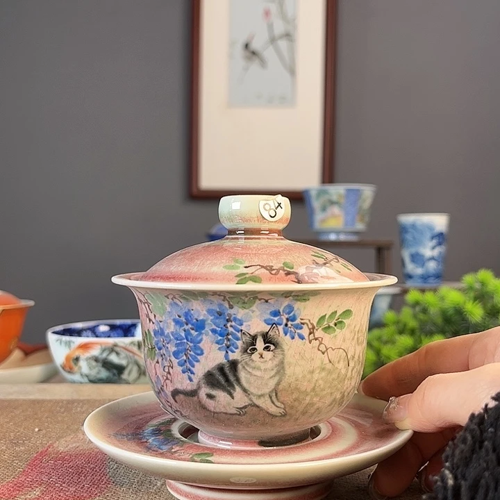 摆件景德镇陶瓷茶杯里