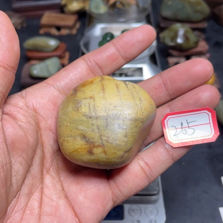 颈饰未镶嵌和田玉朝**月265