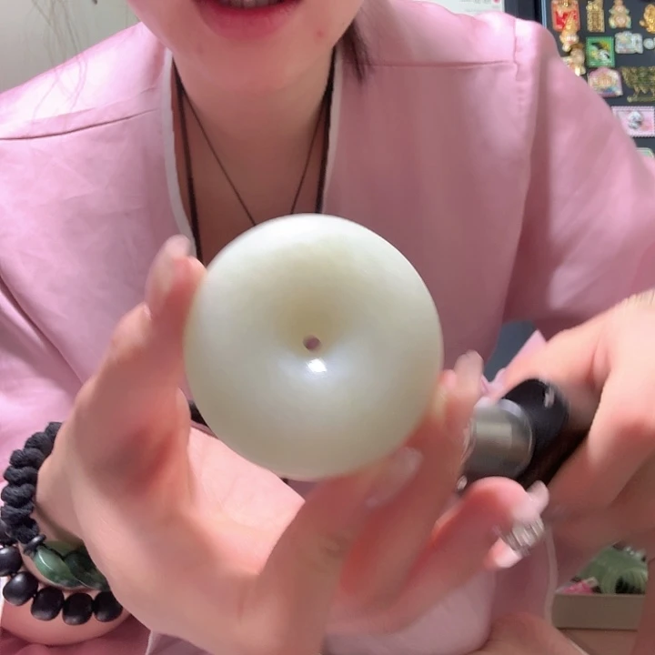 岫玉未镶嵌平安扣手把件