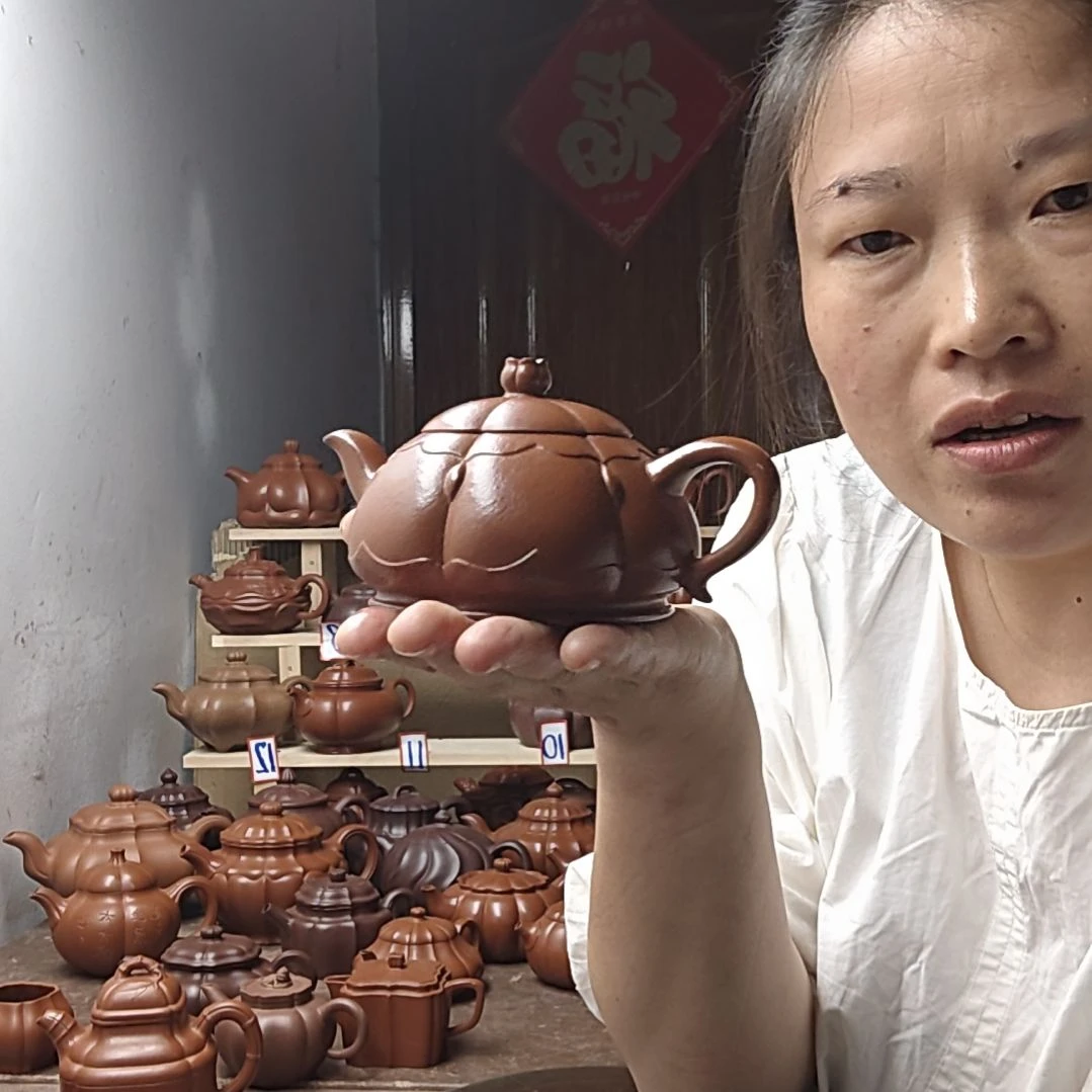 宜兴紫砂壶筋纹器半手工制作赵庄朱泥容量二佰cc左右