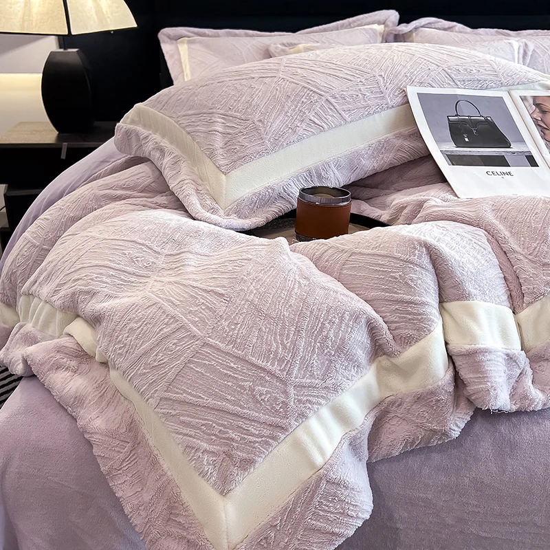 双拼角雕花牛奶绒四件套克洛伊（总）SYM高质量牛奶绒四件套