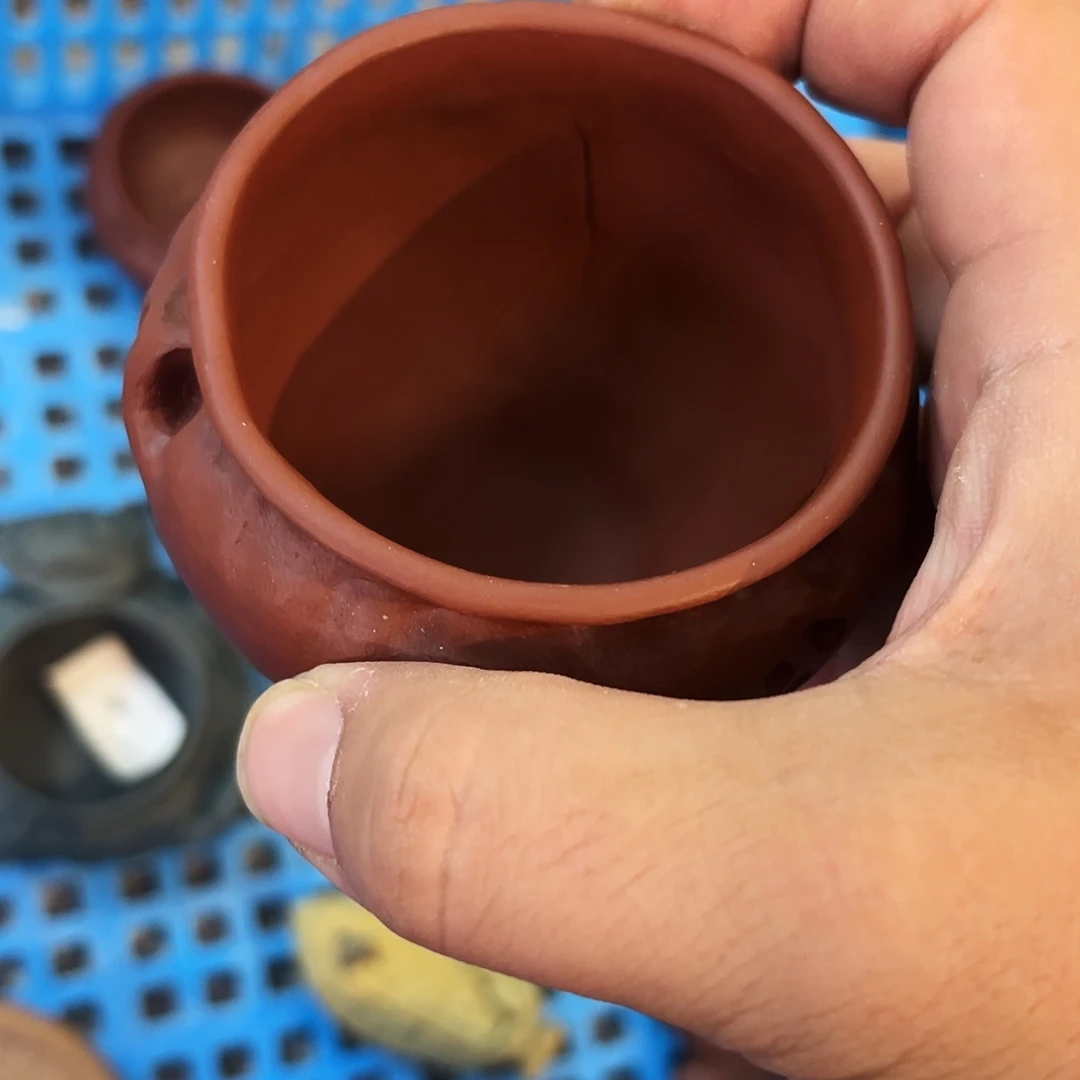 紫砂茶杯高端产品紫砂雕塑内裂