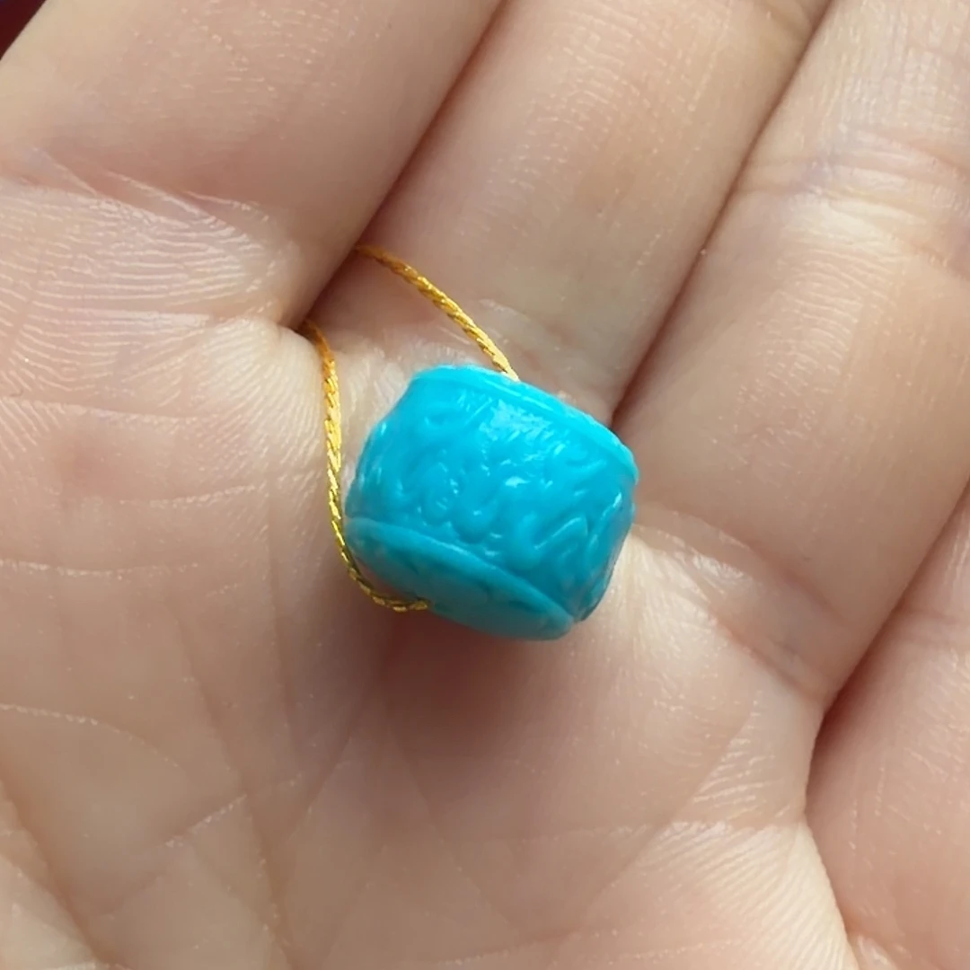 绿松石未镶嵌颈饰