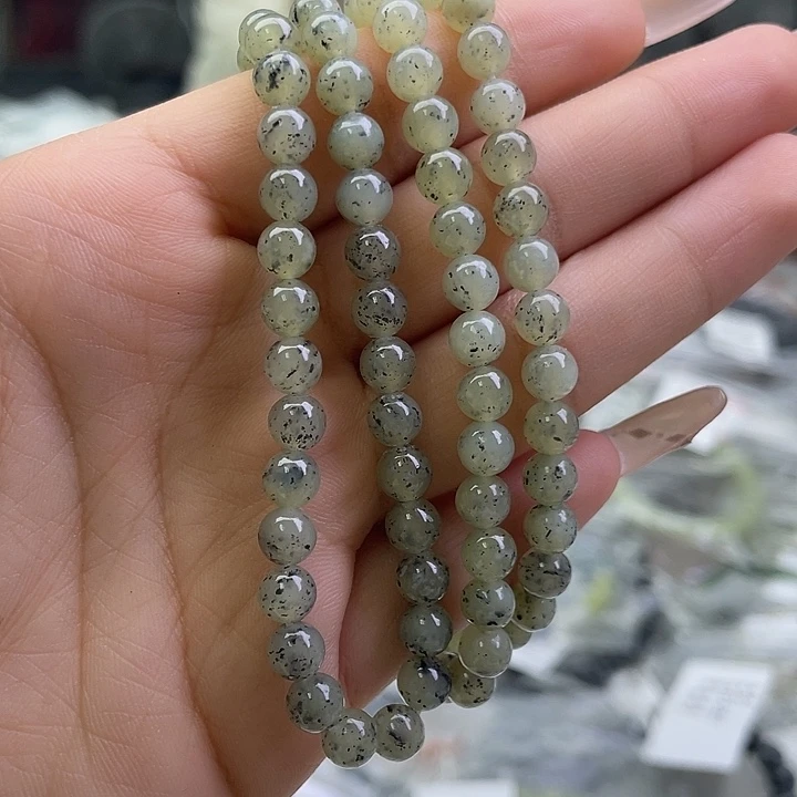 和田玉未镶嵌手串