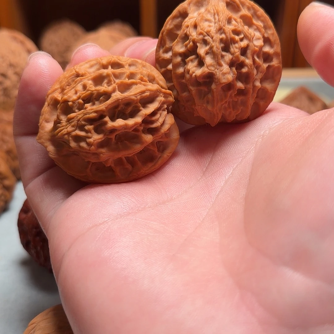 美***线把件文玩核桃原树野核帽子