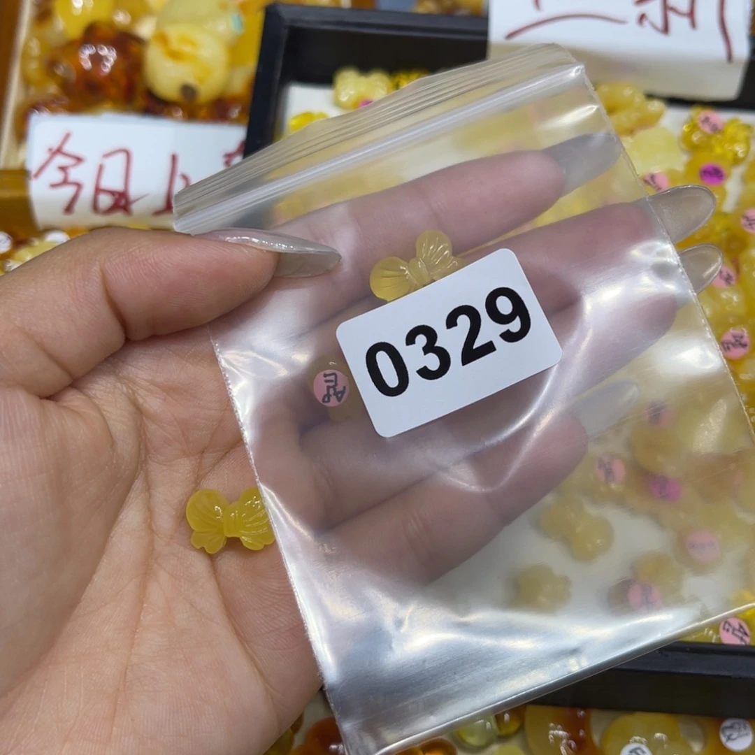 琥珀珠宝奇石未镶嵌꧁****꧂