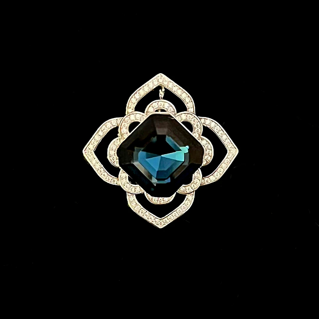 铜合金合成锆石胸针 xz4848春晓 蓝心