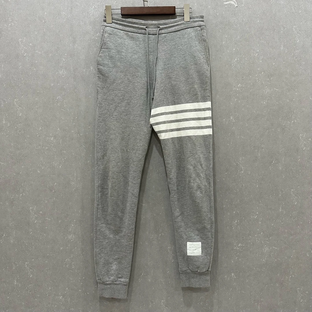 95新 THOMBROWNE 经典四条纹宽松针织运动裤 1码 004360