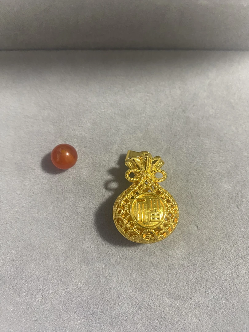 A624阿文专属金色精工福袋吊坠 玛瑙珠 渡金 饰品多样性发货