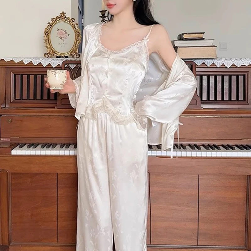 SUJIANGNIAO春夏新品法式宫廷风女长袖裤印花冰仿丝吊带睡衣三件