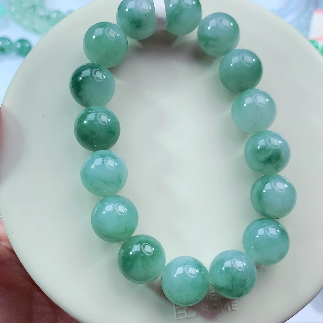 翡翠未镶嵌手链卡12.6