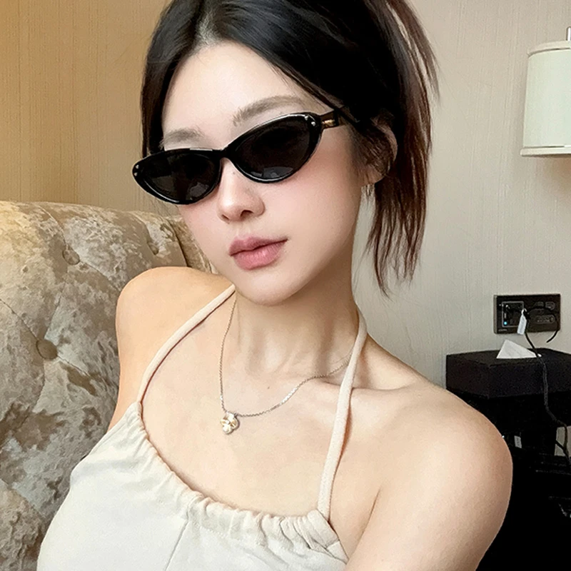 2025新款复古美式猫眼墨镜女小框辣妹高级感方圆脸太阳镜防紫外线