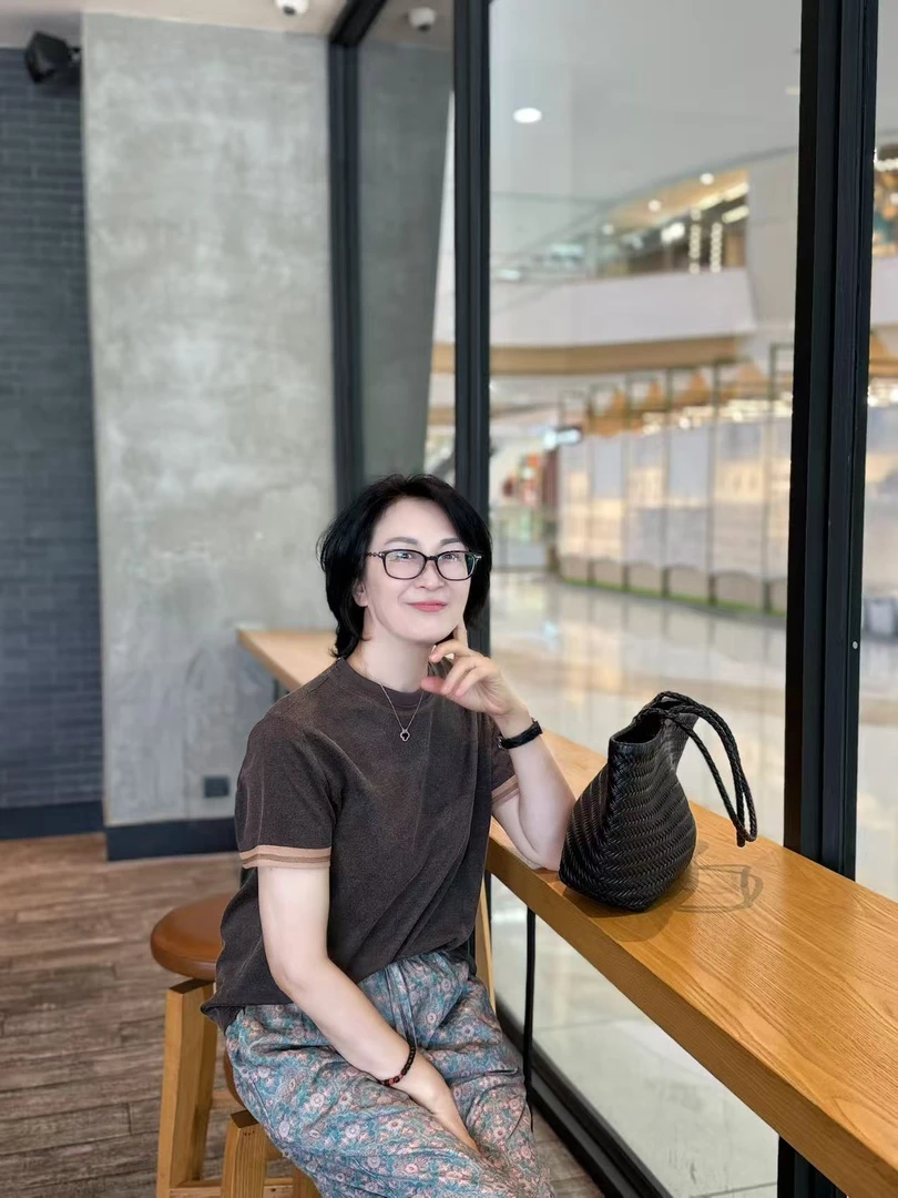 YGC【日落彩绘】宽松时尚撞色翻边袖口T258453