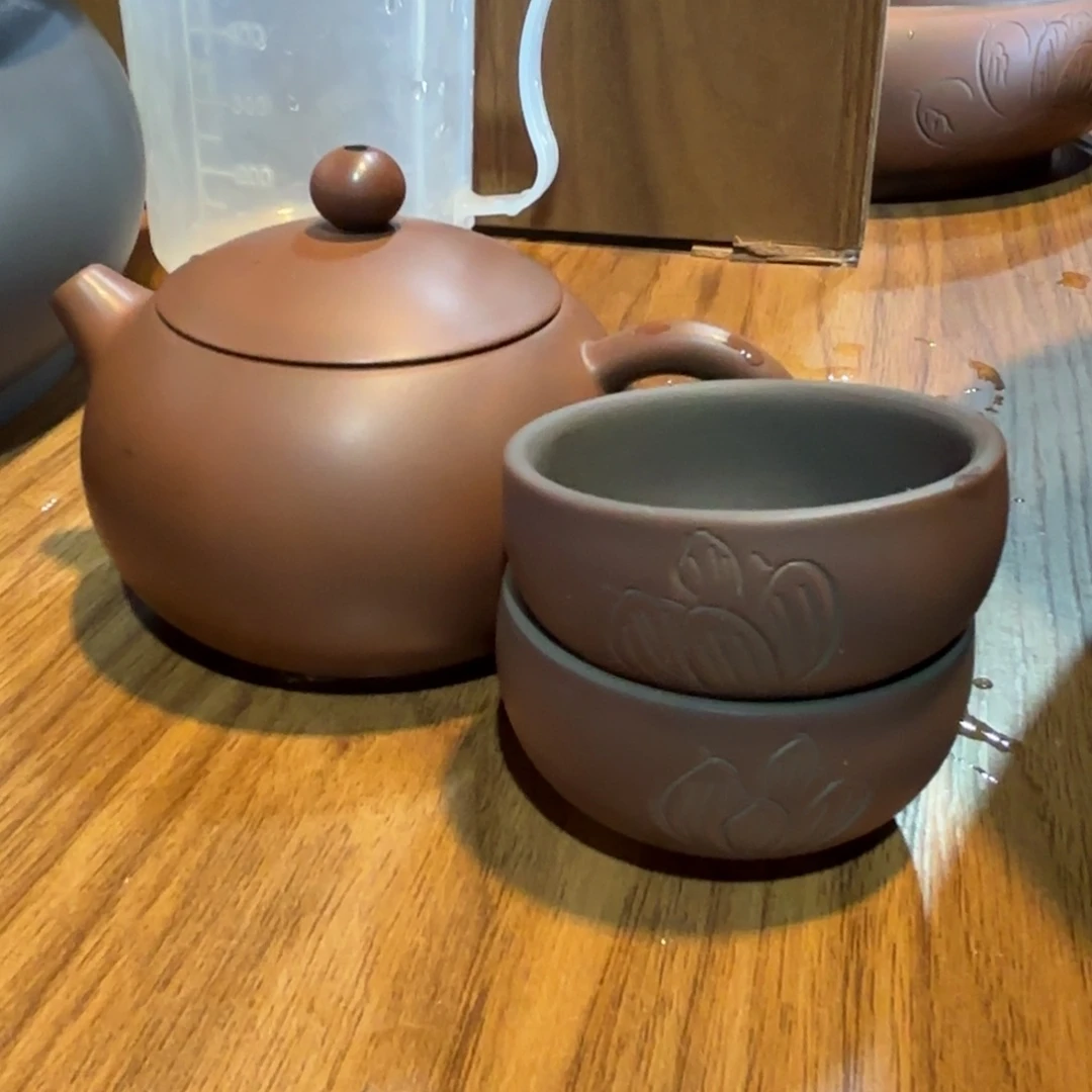 杯欣*轩建水紫陶古铜色西施壶➕线雕杯2