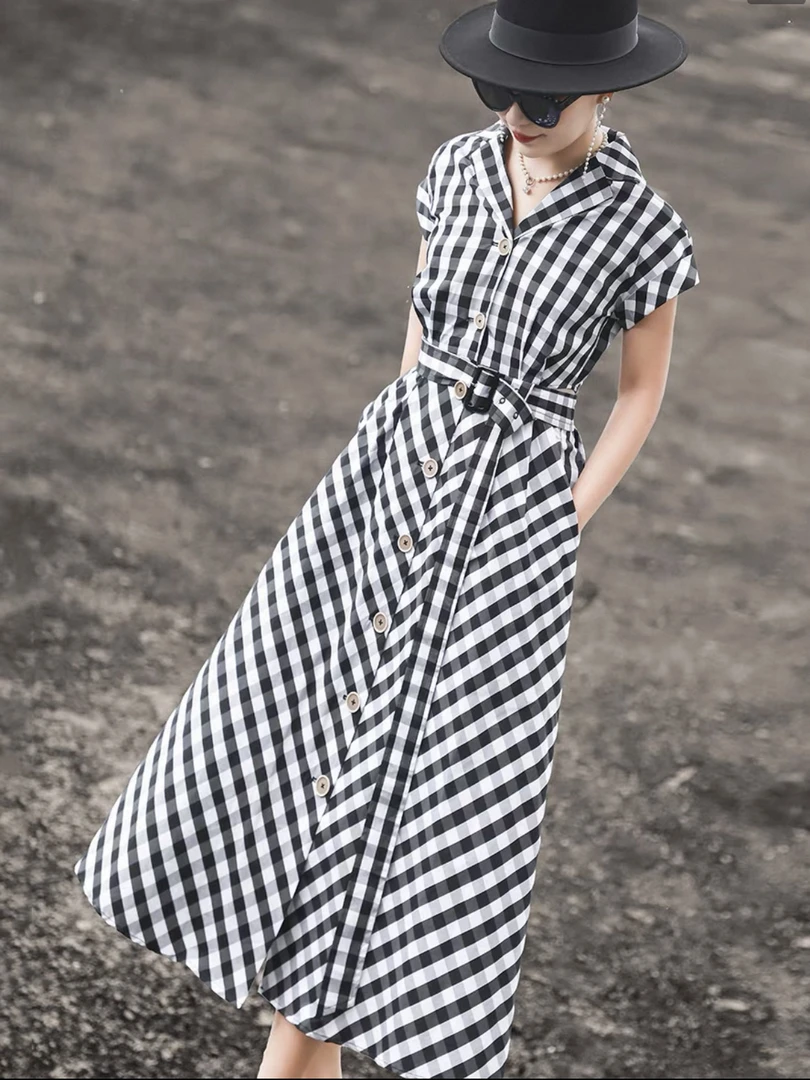 夏季新款气质通勤单排扣短袖收腰系带条纹大摆连衣裙女