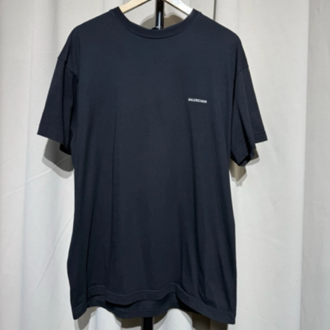 99新 Balenciaga/巴黎世家 胸围60衣服76 XS码 黑色短袖M1018