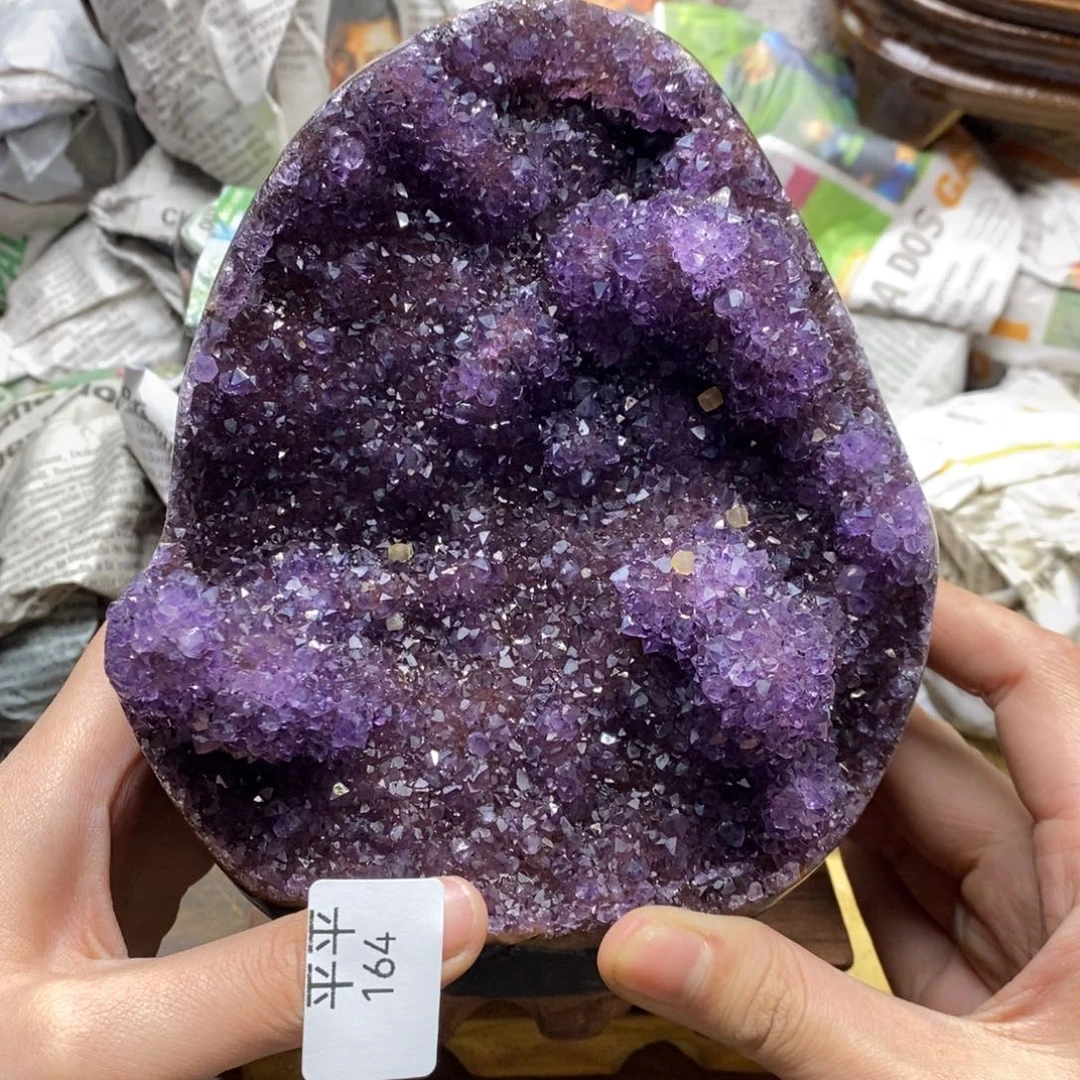 紫晶乌拉圭未镶嵌