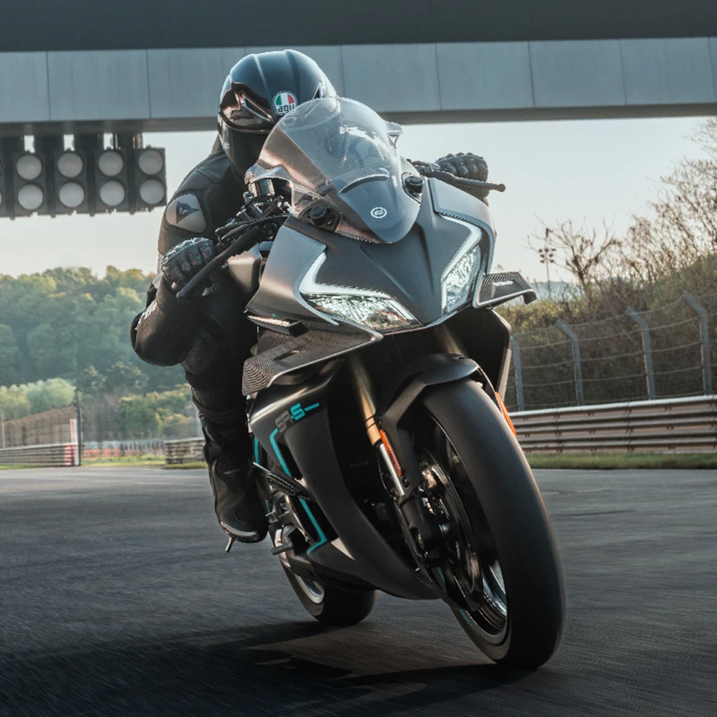 Cfmoto春风 450SR S 单摇臂 2025款 仿赛 跑车 摩托车