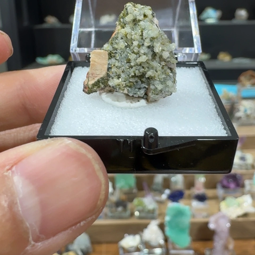 月下珠宝严选矿物