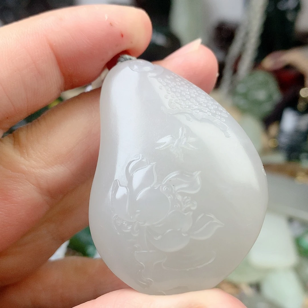 和田玉未镶嵌颈饰一****的