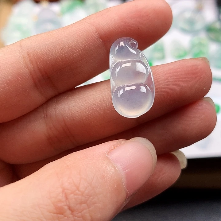 翡翠吊坠(不含链)未镶嵌豆子