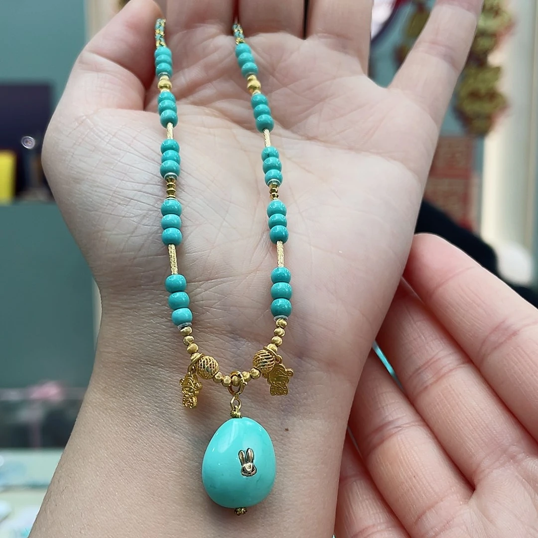 绿松石颈饰18K金镶嵌