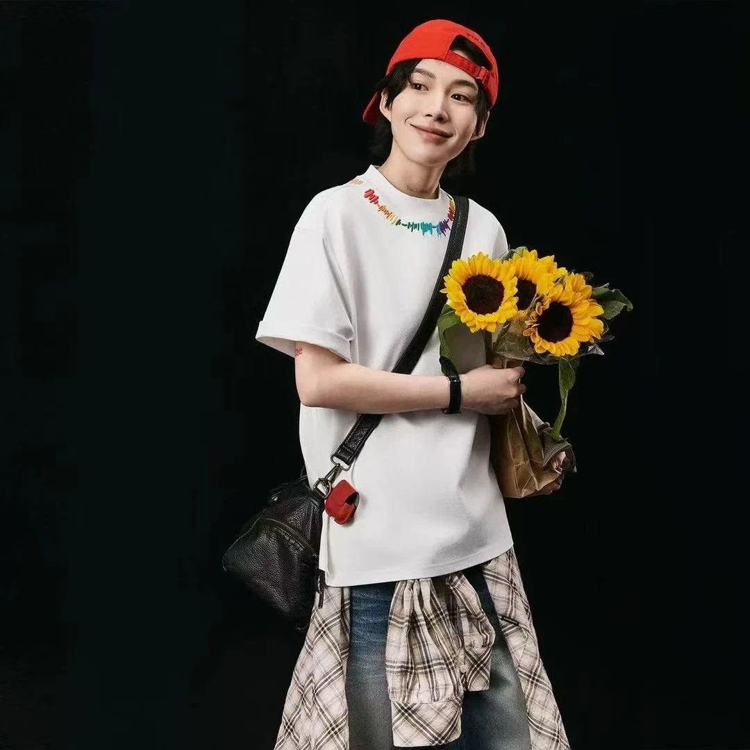 彩虹立体印花圆领短袖上衣女夏季凉感纯棉t恤-240T6