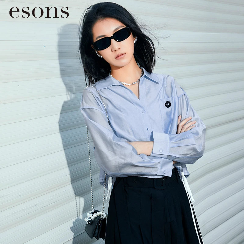 esons/爱城市【商场同款】天丝减龄落肩短款宽松绑带衬衫35212640