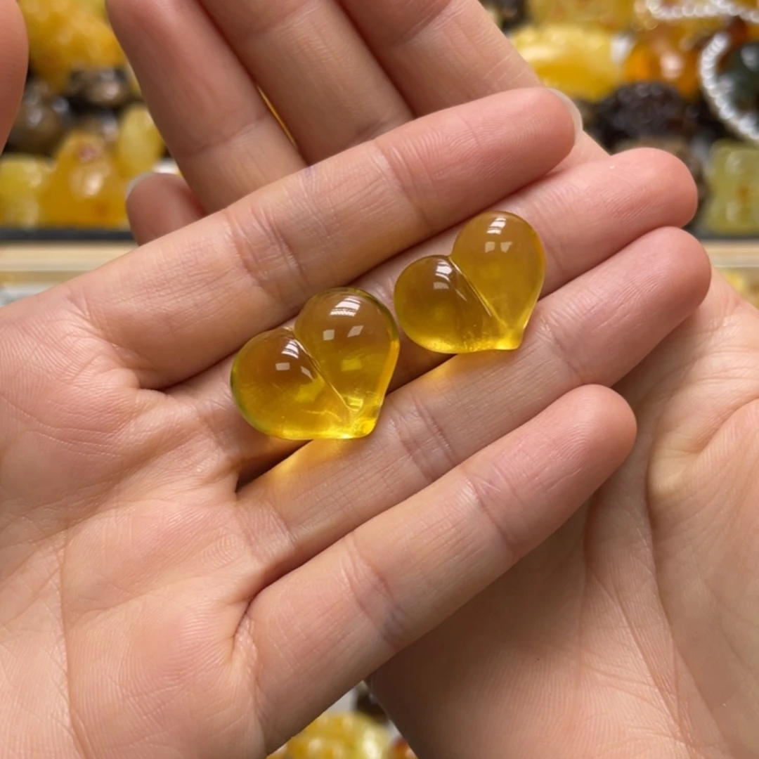 琥珀未镶嵌裸石天然琥珀