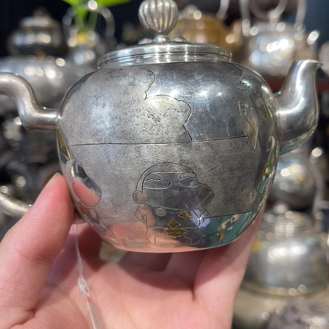 何***扇纯银名家作品动漫银壶