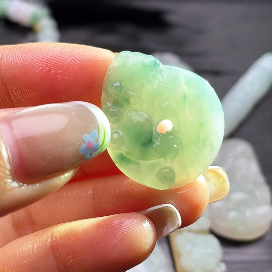 定制翡翠未镶嵌天然