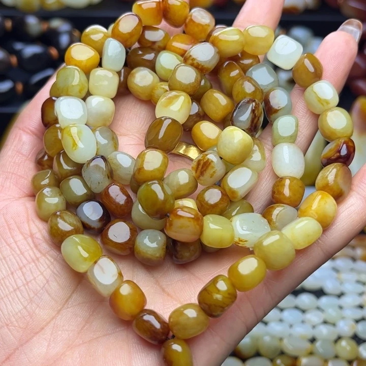 志***行和田玉未镶嵌手链