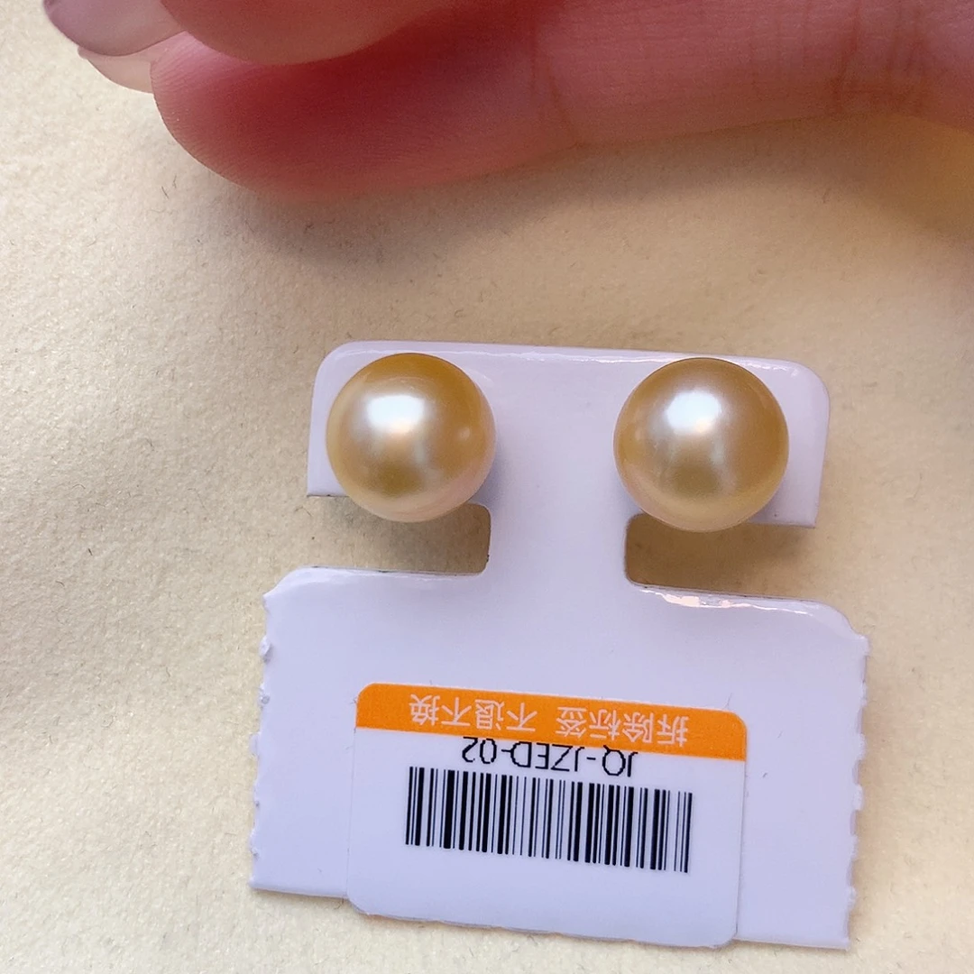 海水珍珠18K金镶嵌耳饰W19